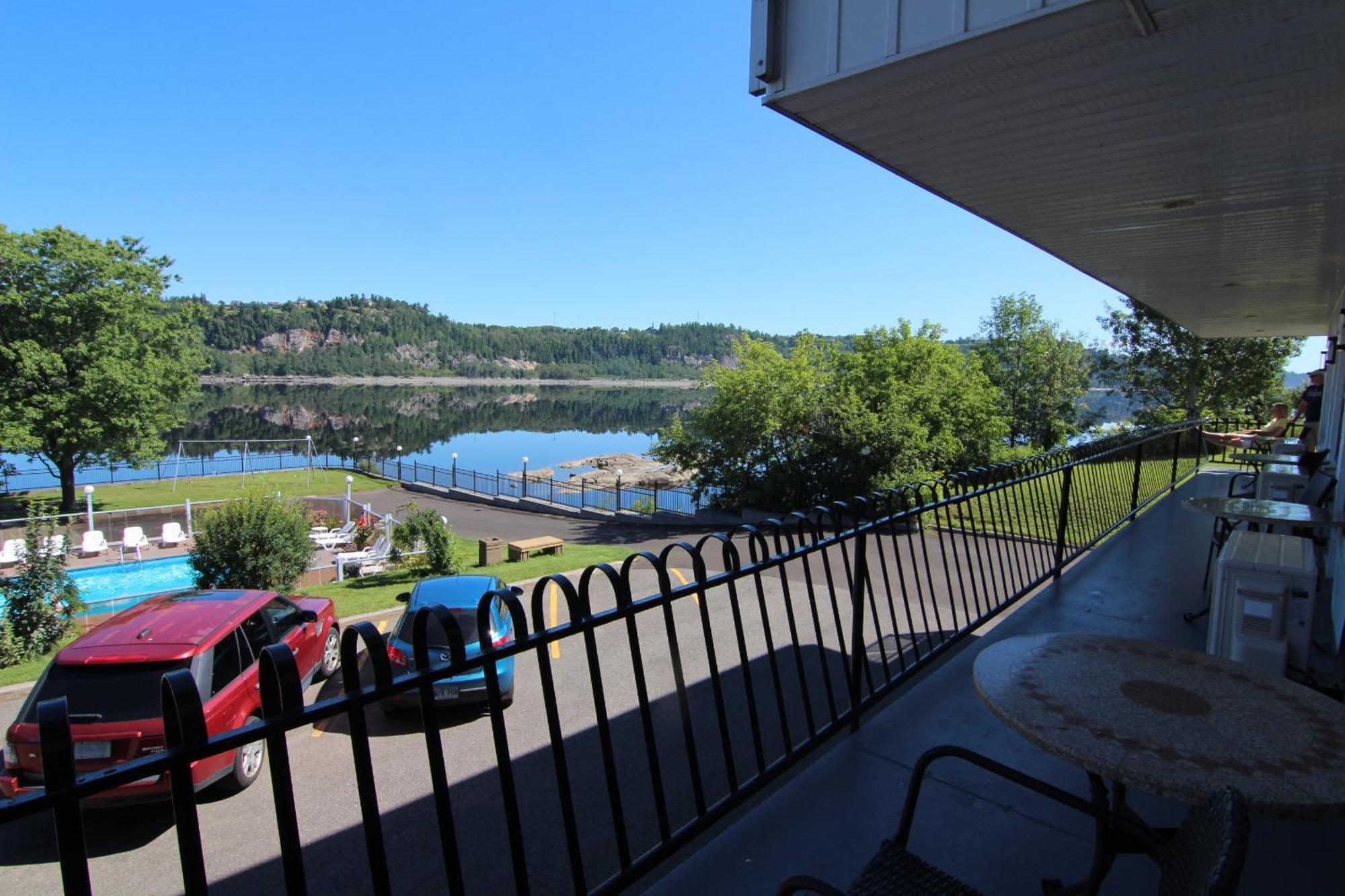 Motel Panoramique Chicoutimi Buitenkant foto